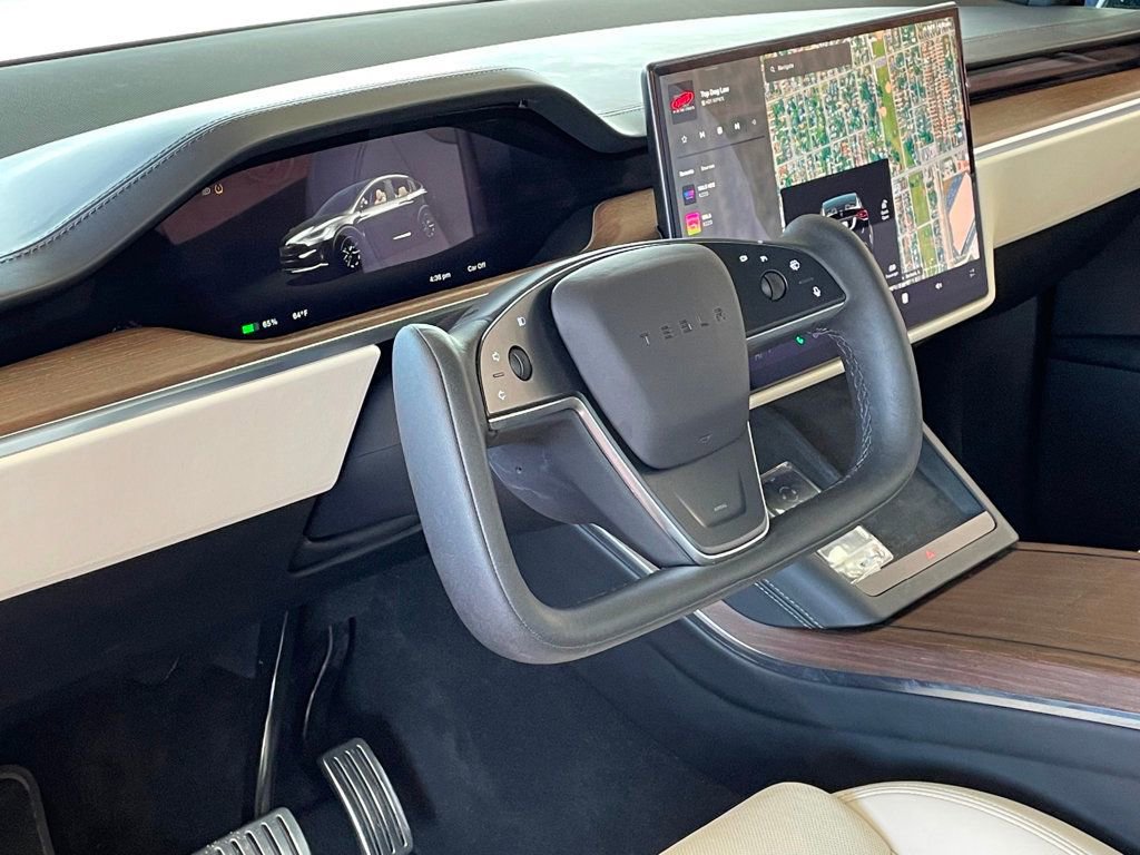 Used 2023 Tesla Model X AWD/4WD image 13