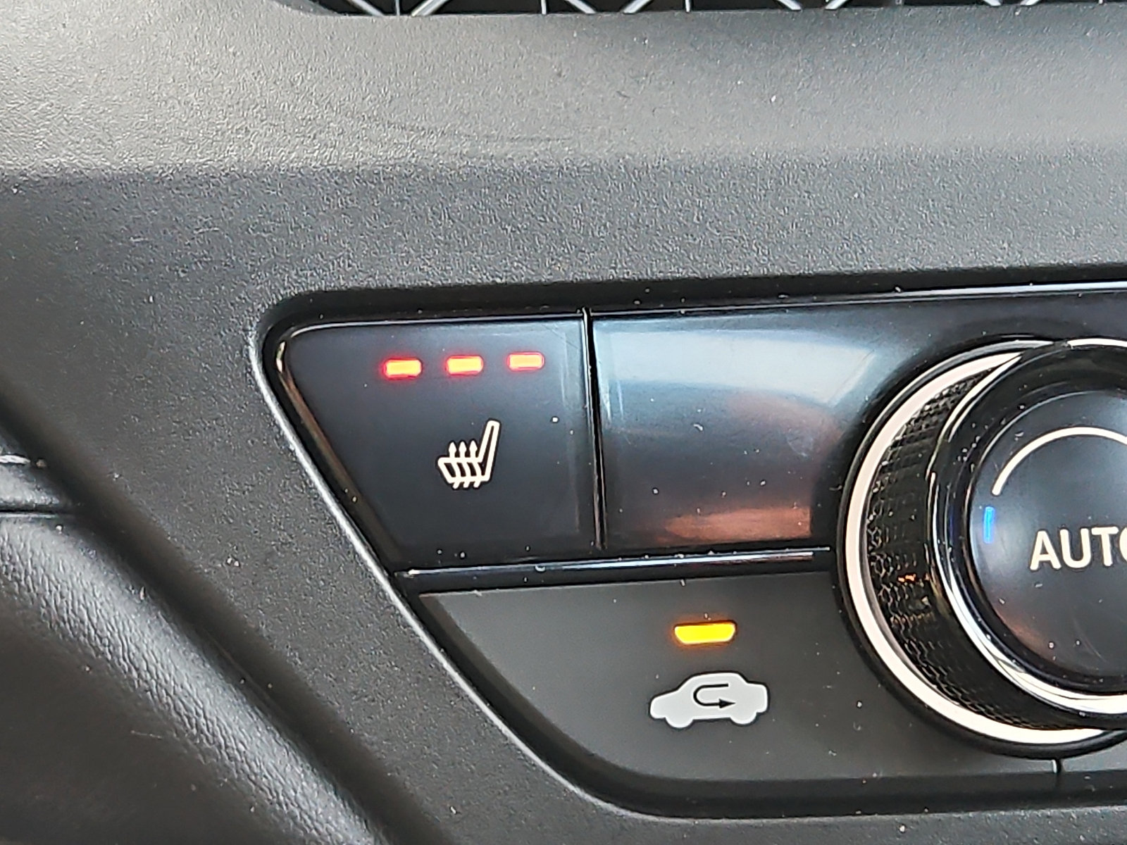 Certified 2023 Honda Accord EX image 19