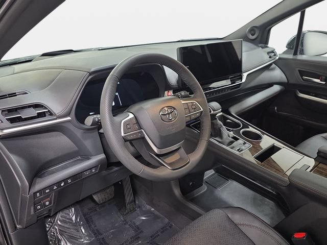 Certified 2026 Toyota Sienna Platinum AWD/4WD image 13