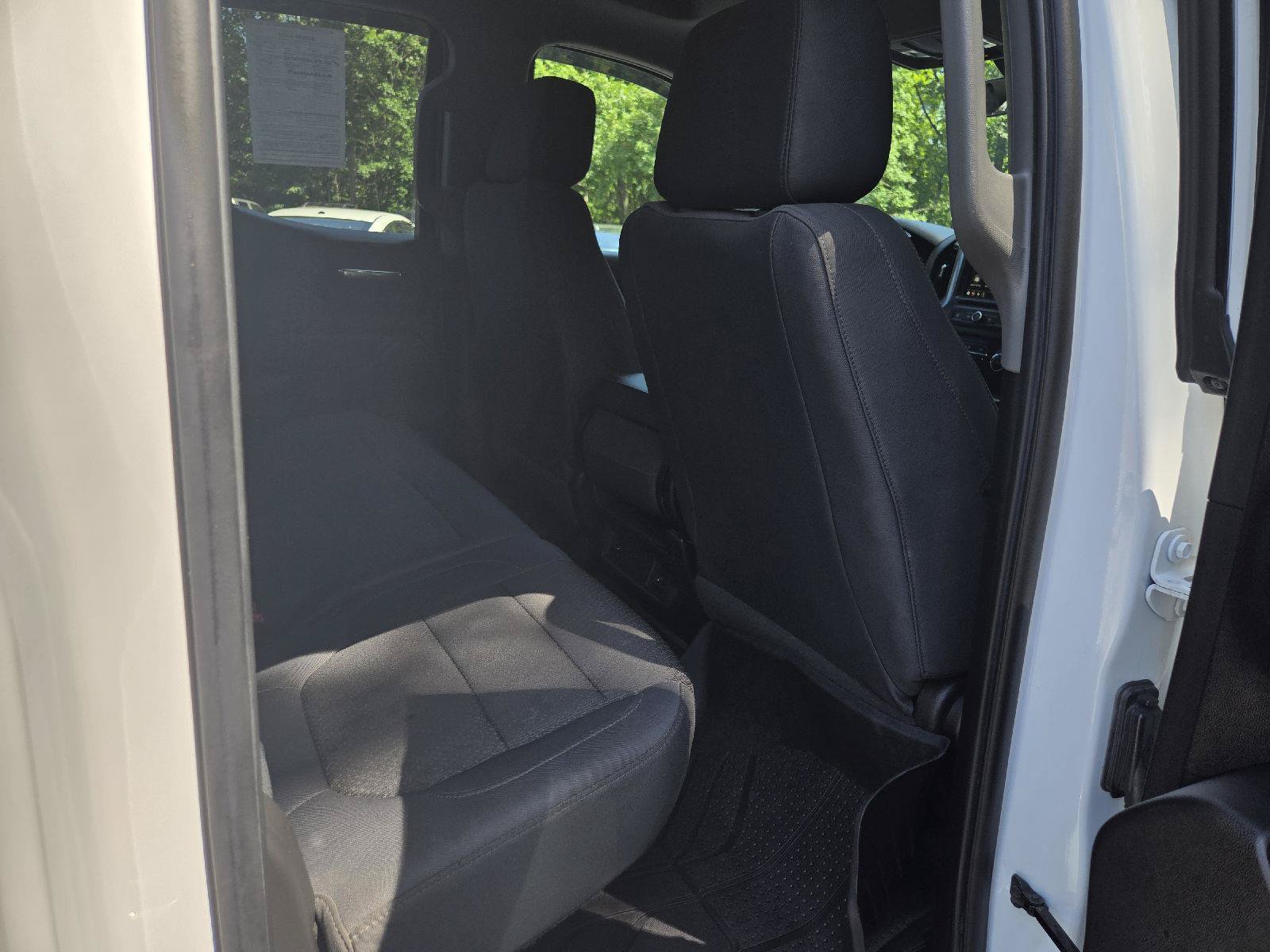Used 2019 Chevrolet Silverado 1500 Custom Trail Boss w/ Custom Convenience Package AWD/4WD image 25