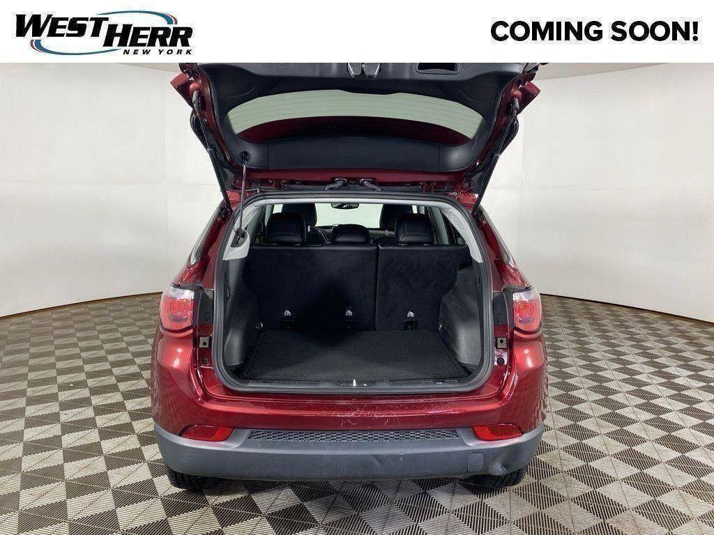 Used 2022 Jeep Compass Latitude w/ Convenience Group AWD/4WD image 46