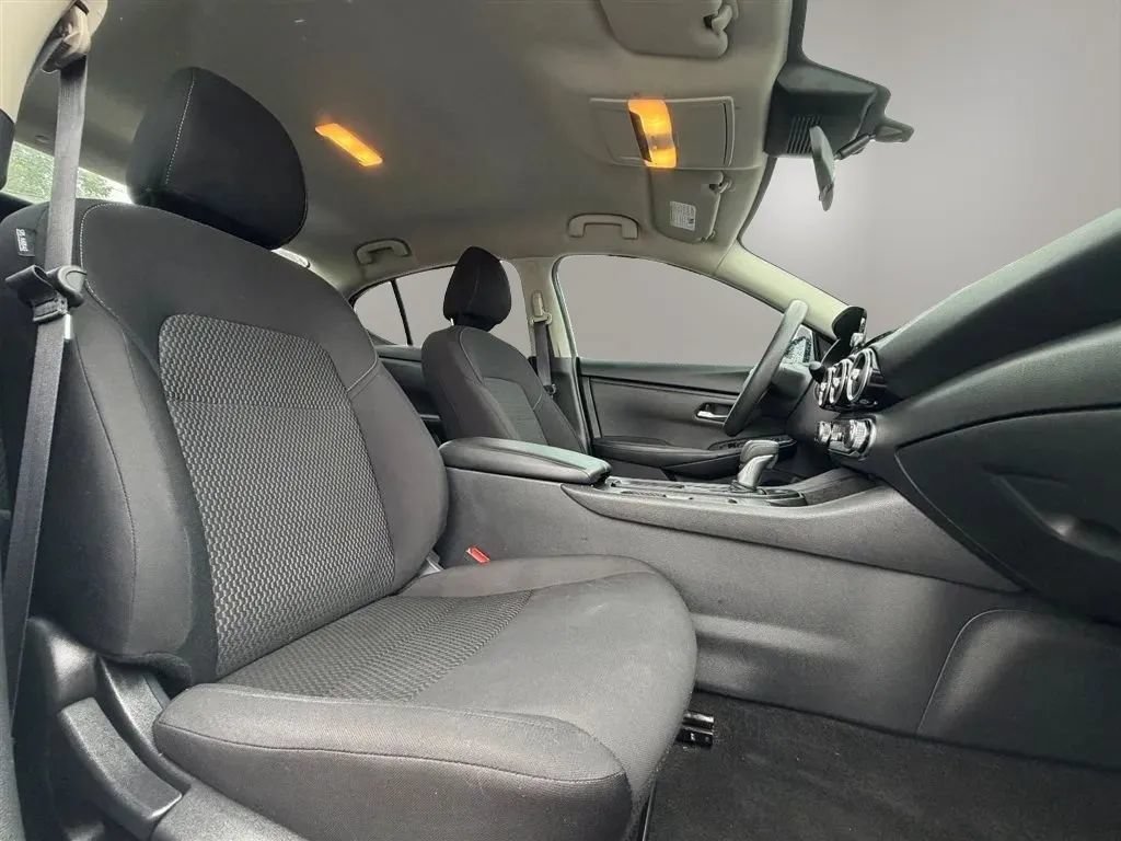 Used 2023 Nissan Sentra S FWD image 22