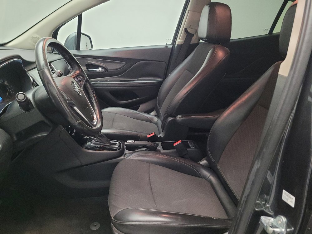 Used 2018 Buick Encore Preferred image 17