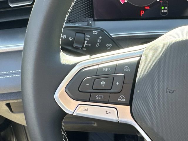 New 2026 Volkswagen Tiguan SE image 17