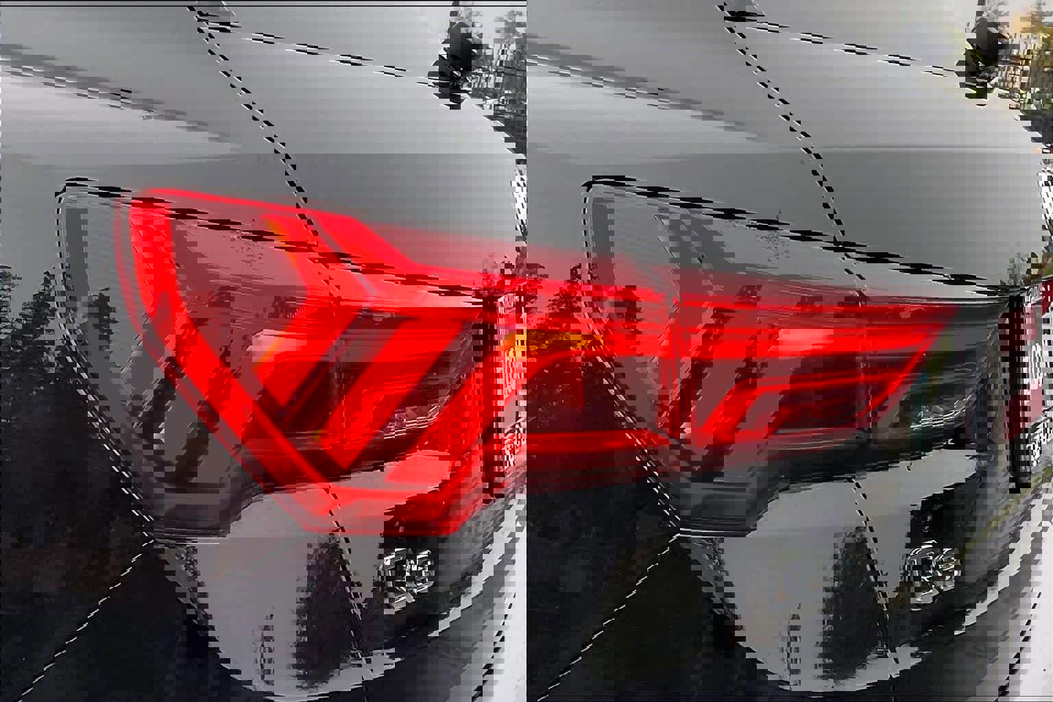 Used 2025 Audi Q3 2.0T Premium Plus image 32