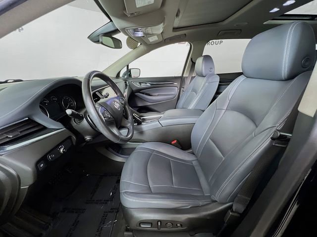 Used 2020 Buick Enclave Premium w/ Sun and Sites Package AWD/4WD image 10