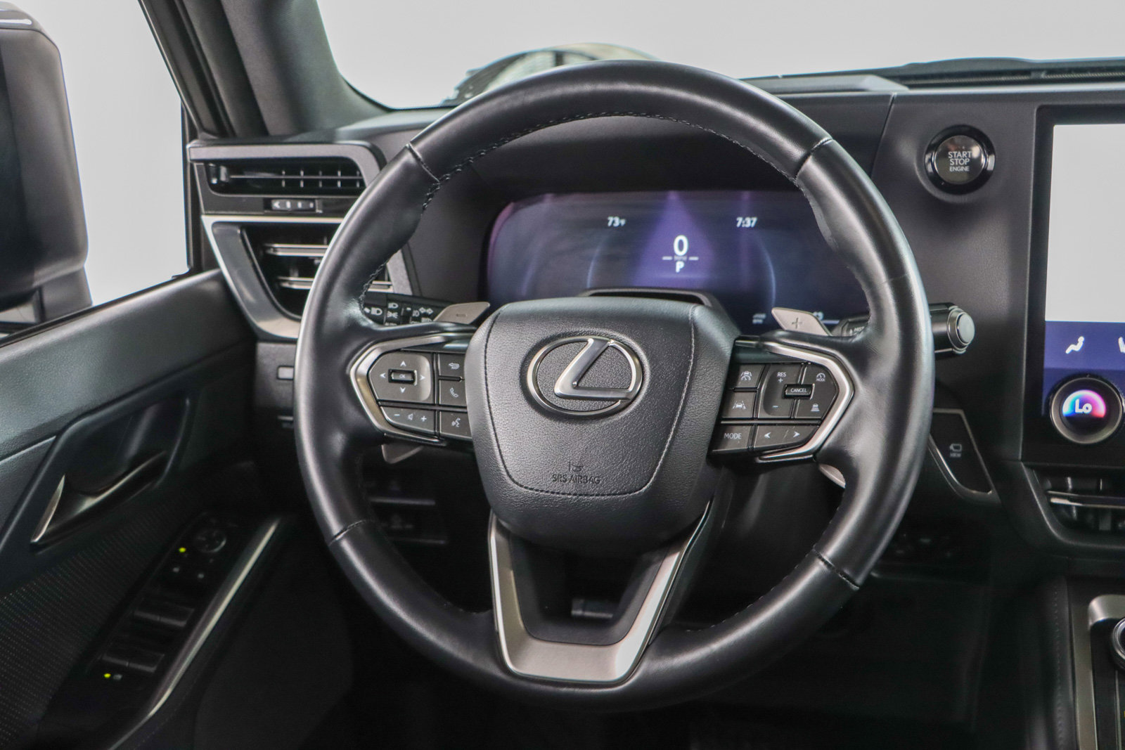 Used 2026 Lexus GX 550 w/ Accessory Package (2T) AWD/4WD image 13