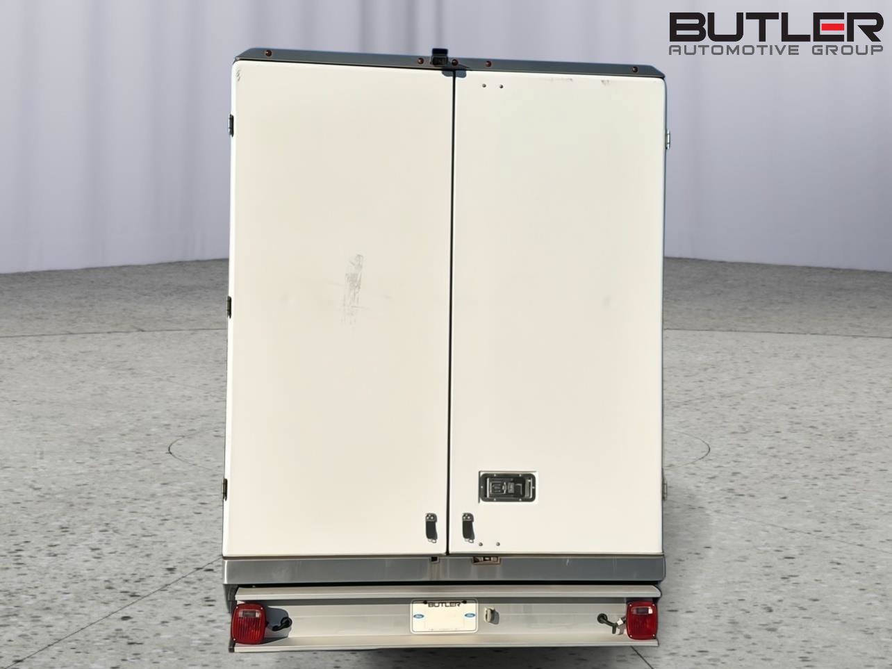 Used 2023 Ford E-350 and Econoline 350 Super Duty w/ Power Windows & Locks Group RWD image 6