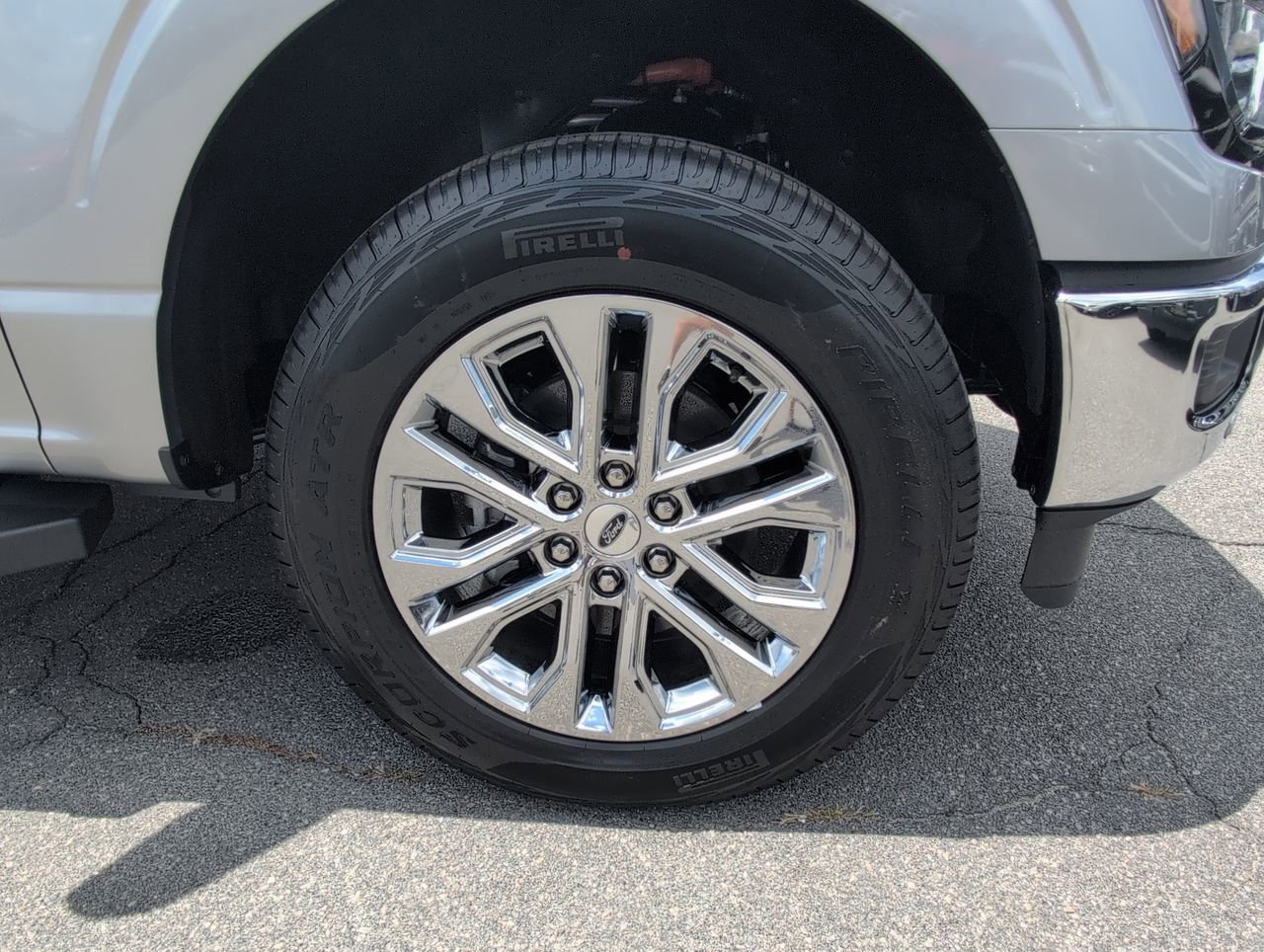 New 2025 Ford F150 XLT w/ Equipment Group 303A High image 11