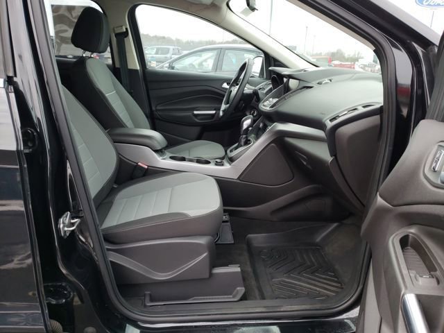Used 2013 Ford Escape SE image 18