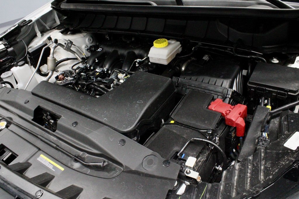 Certified 2025 Nissan Pathfinder Platinum w/ Cargo Package image 19