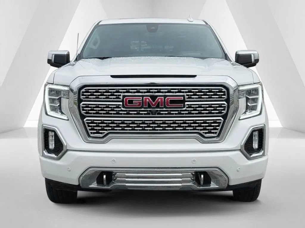 Used 2022 GMC Sierra 1500 Denali w/ Denali Reserve Package AWD/4WD image 2
