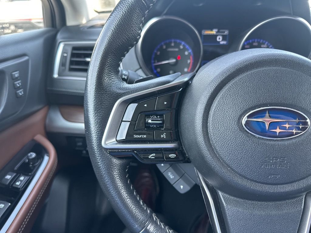 Used 2018 Subaru Outback 3.6R Touring image 16