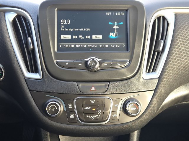 Used 2017 Chevrolet Malibu LS FWD image 3