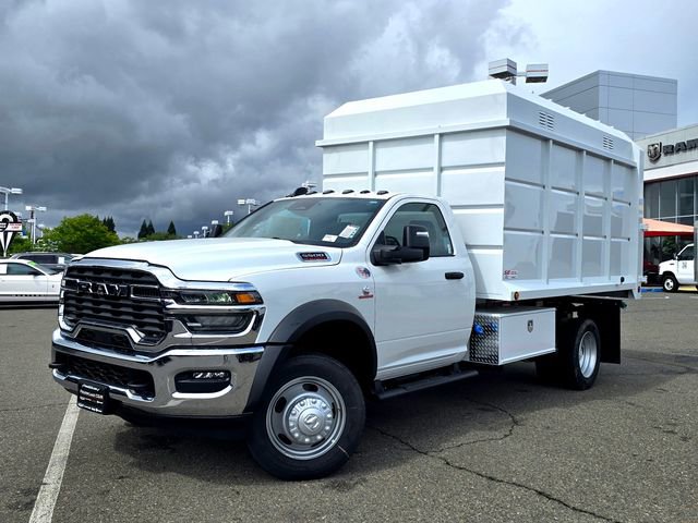 New 2026 RAM 5500 Tradesman w/ Chrome Appearance Group AWD/4WD image 3