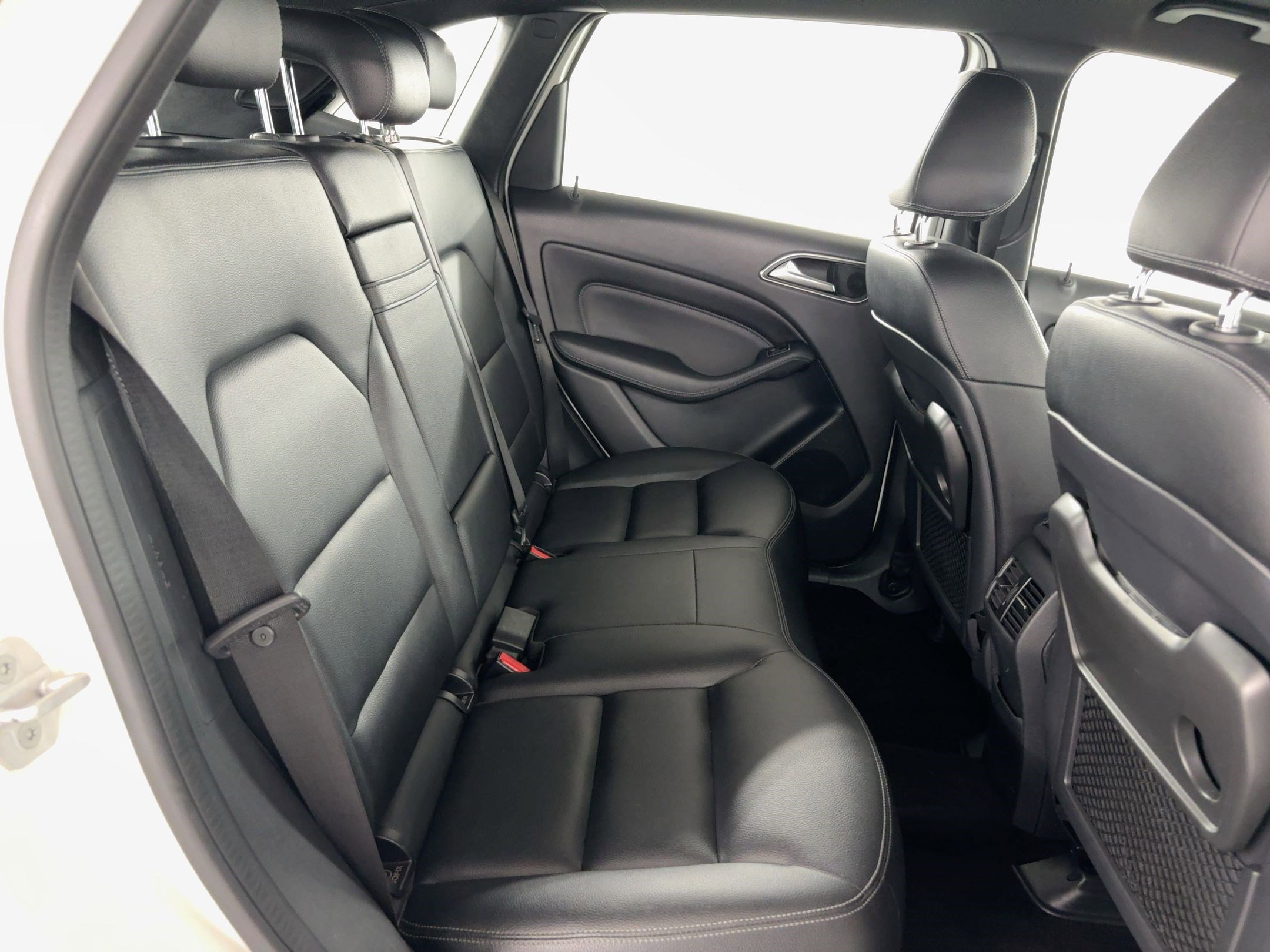 Used 2016 Mercedes-Benz B 250e image 30