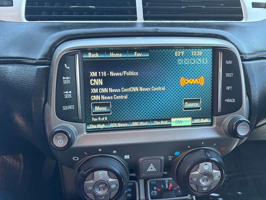 Used 2015 Chevrolet Camaro SS w/ SS Performance Package RWD image 12