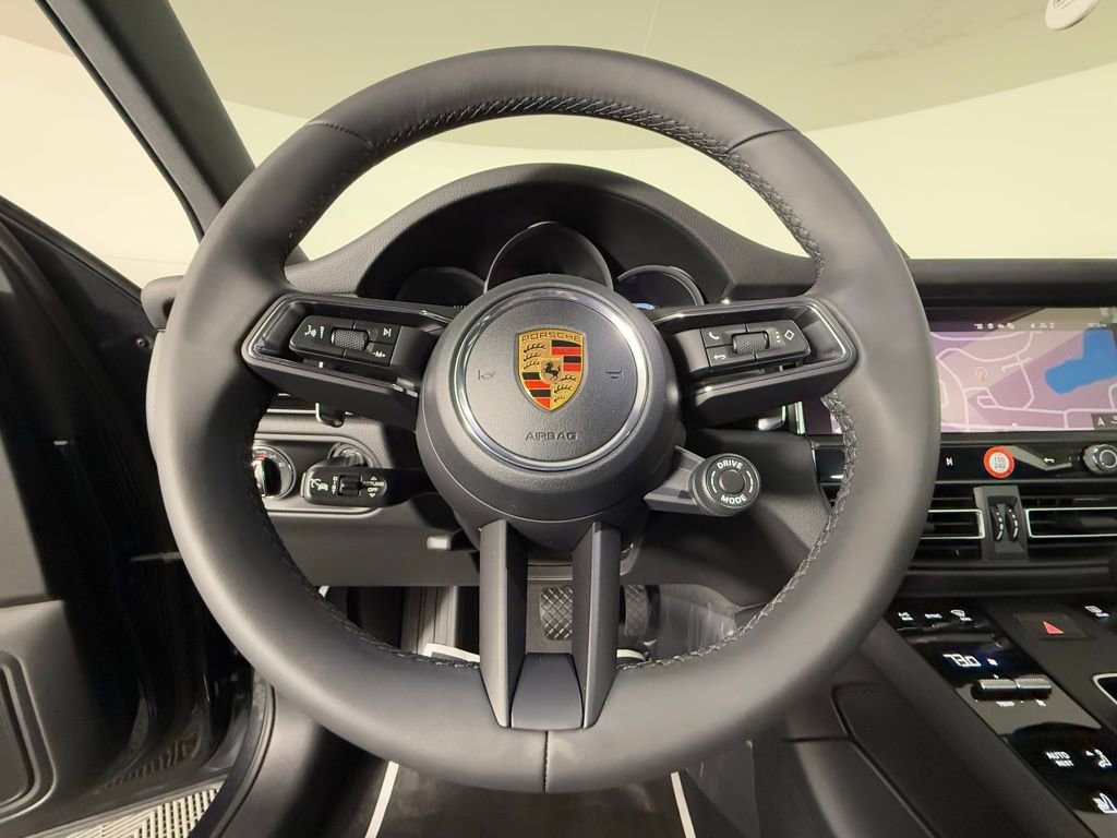 New 2026 Porsche Macan image 34