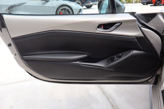 Used 2023 MAZDA MX-5 Miata Club image 26