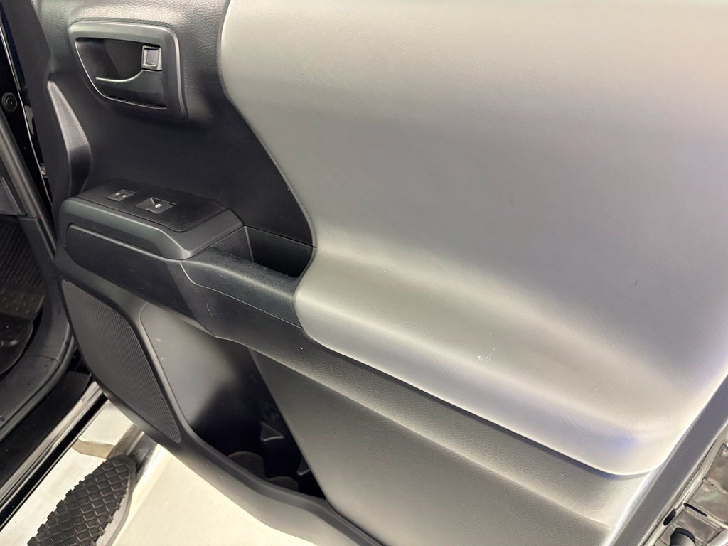 Used 2021 Toyota Tacoma SR w/ SR Convenience Package RWD image 38