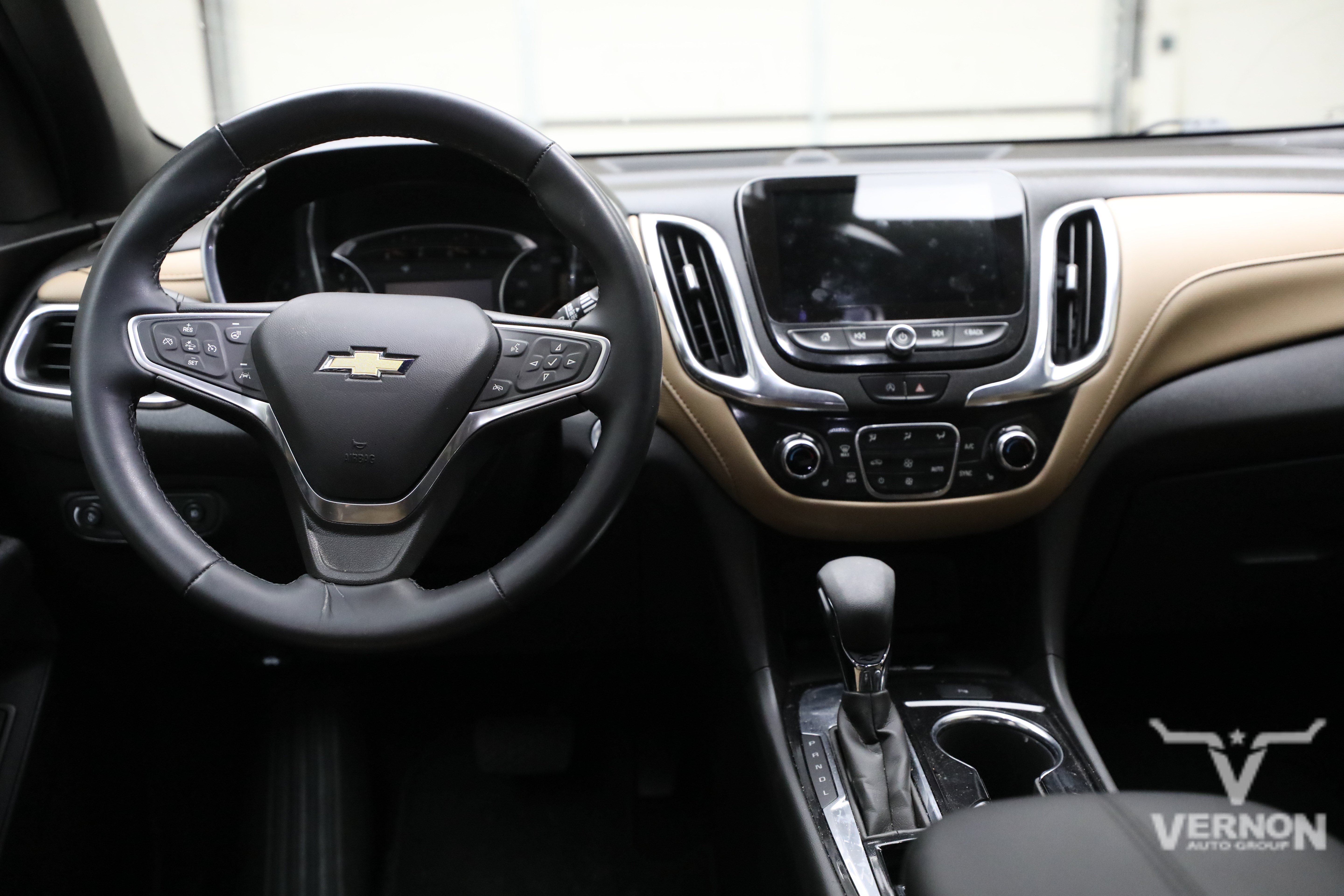 Used 2023 Chevrolet Equinox Premier FWD image 8