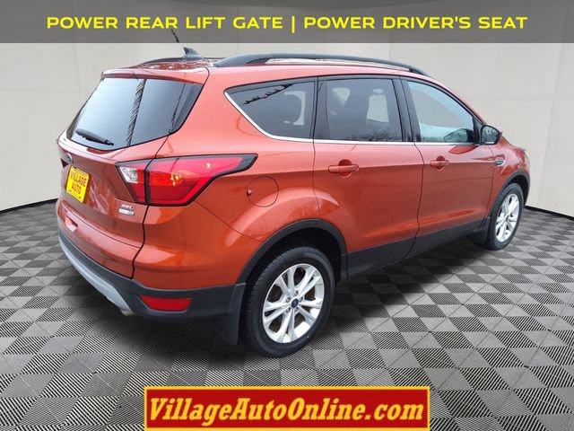 Used 2019 Ford Escape SEL image 4
