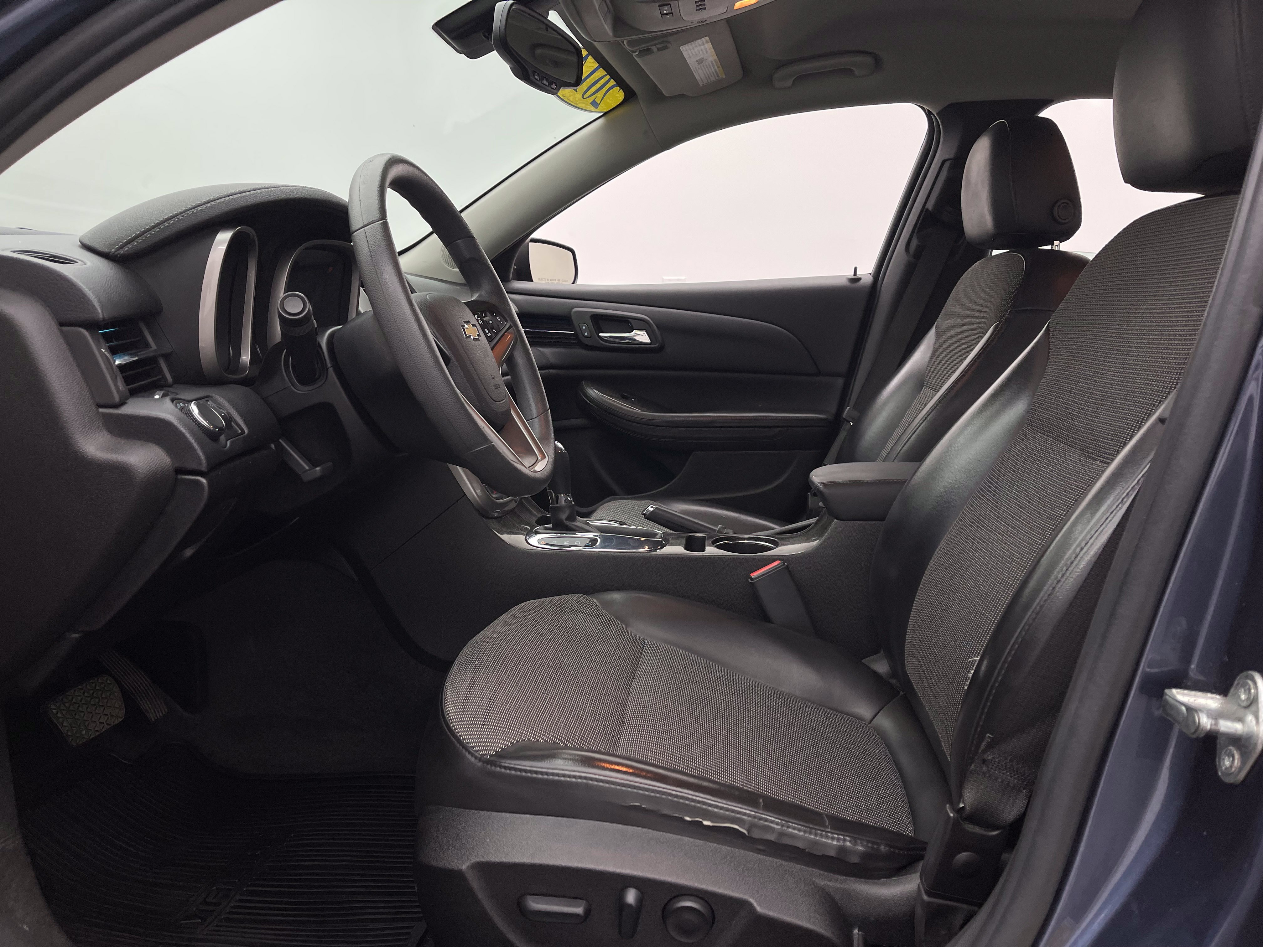 Used 2014 Chevrolet Malibu LT w/ Power Convenience Package FWD image 15