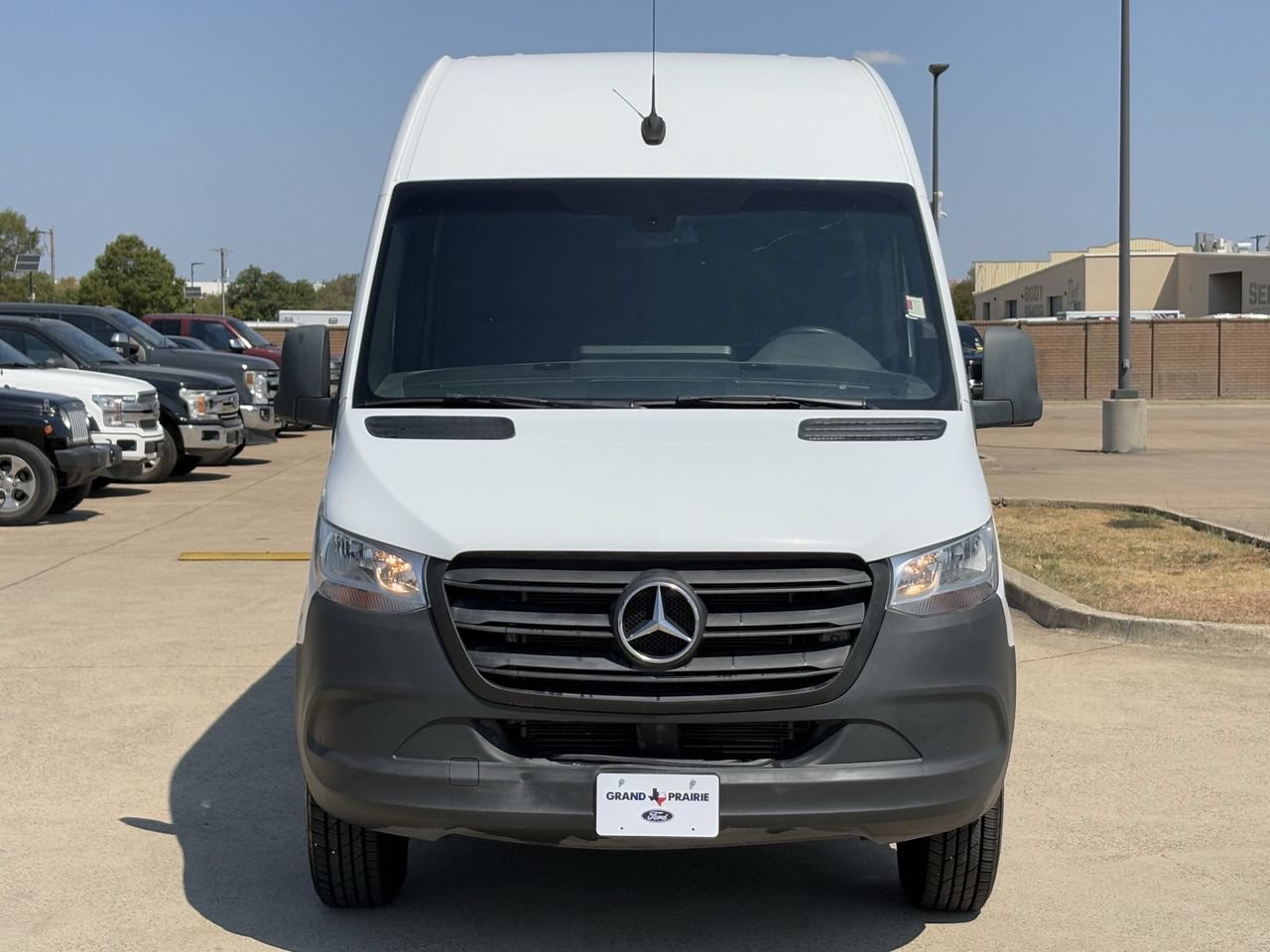 Used 2023 Mercedes-Benz Sprinter 2500 image 8