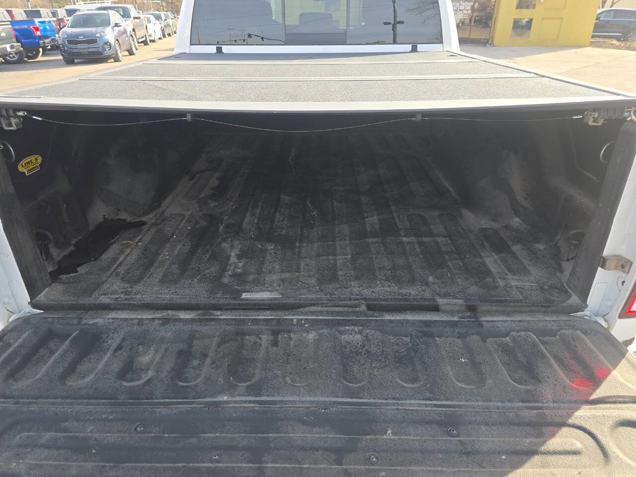 Used 2016 RAM 1500 Classic SLT w/ SLT Plus D￩cor Group image 11