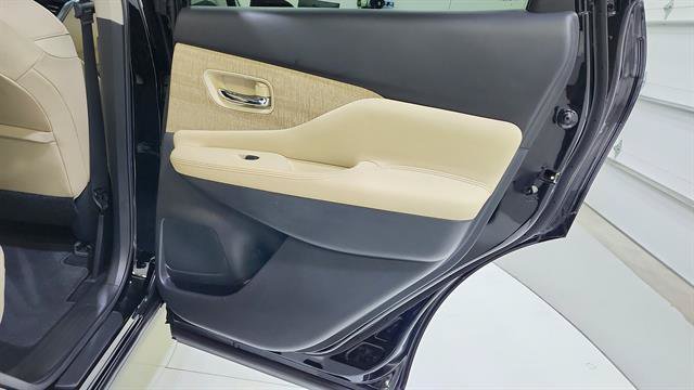 Certified 2023 Nissan Murano SL w/ SL Moonroof Package FWD image 29