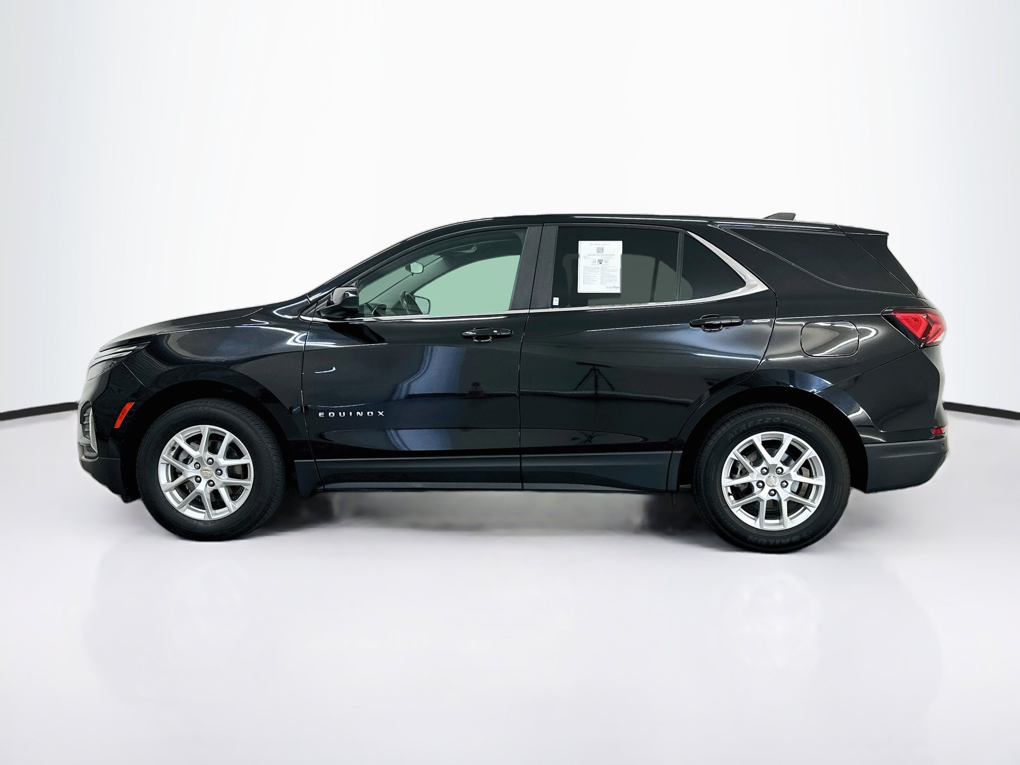 Used 2024 Chevrolet Equinox LT AWD/4WD image 4