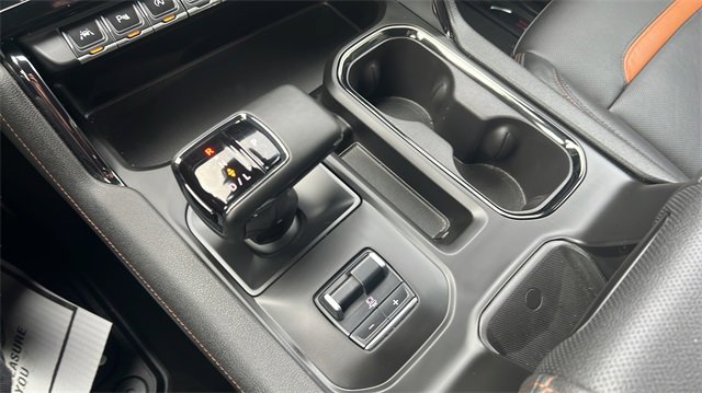 Used 2024 GMC Sierra 1500 AT4 w/ Technology Package image 33