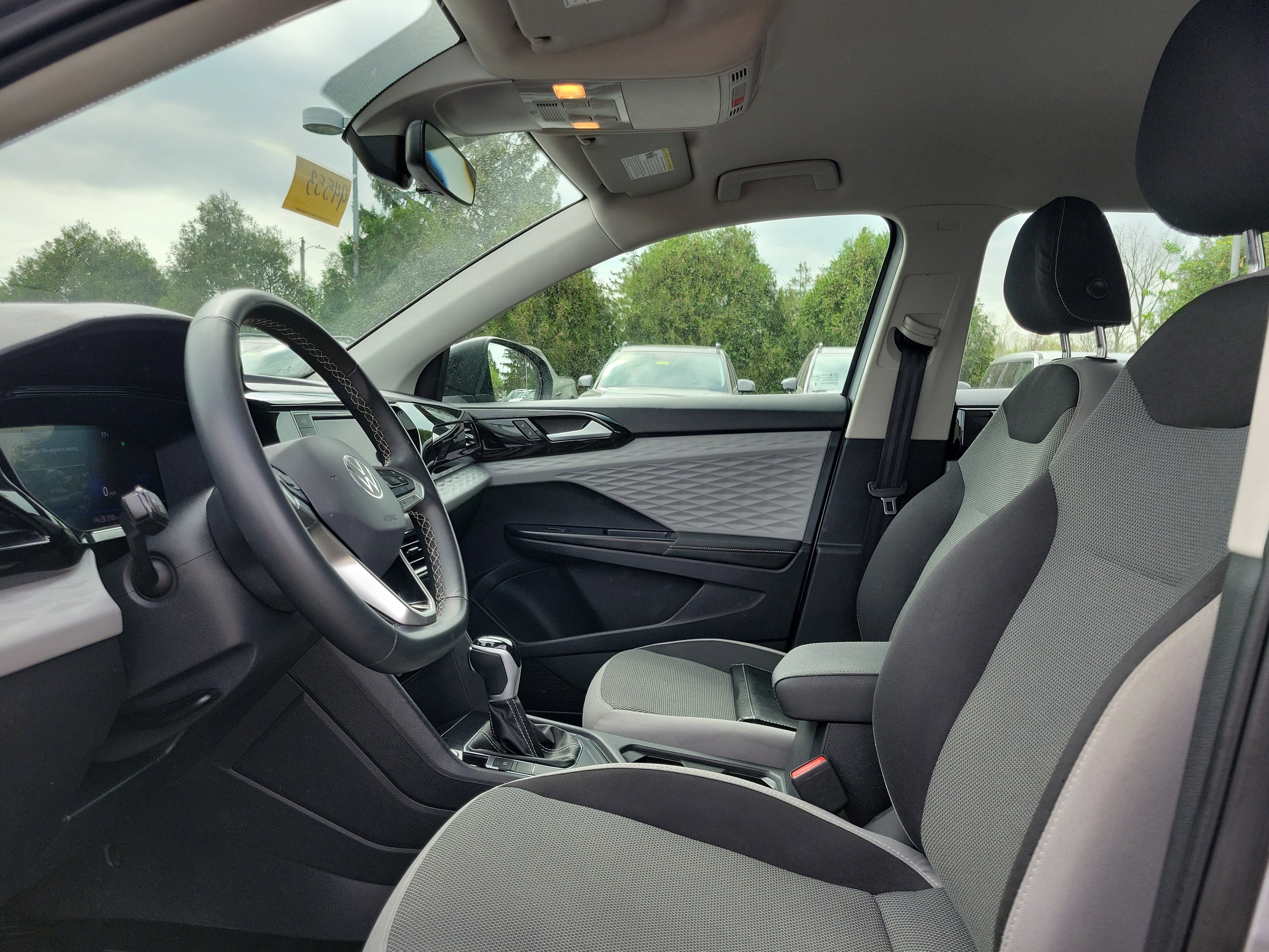 Used 2024 Volkswagen Taos S FWD image 15