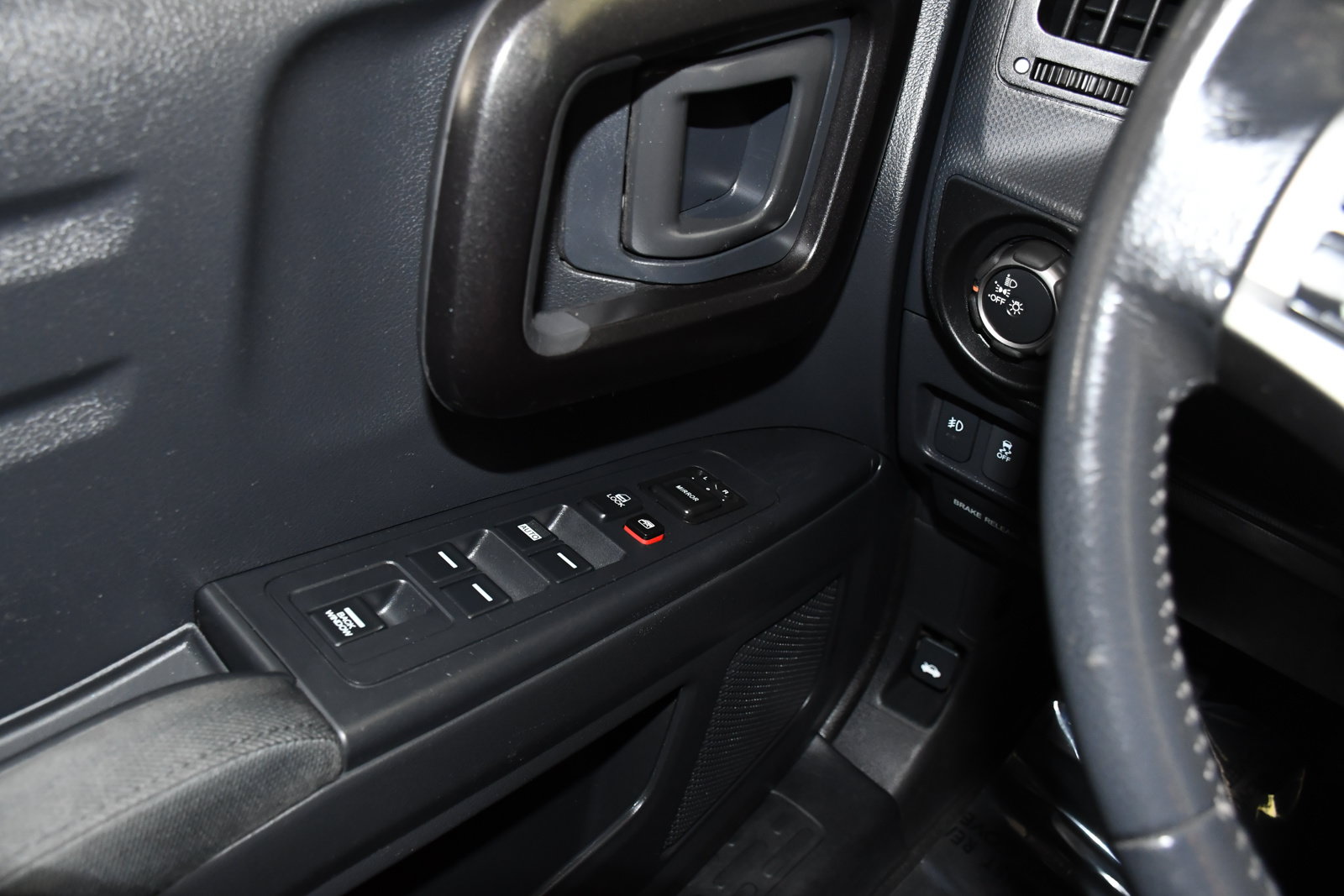 Used 2014 Honda Ridgeline Sport image 31