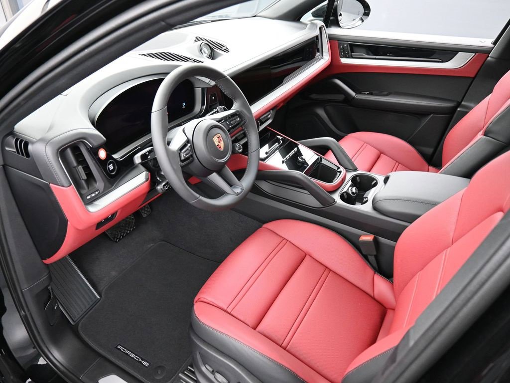 New 2026 Porsche Cayenne Coupe image 4