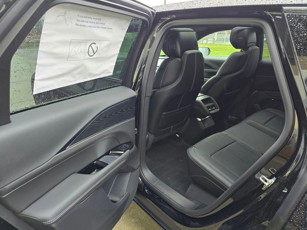 New 2026 Cadillac Lyriq Sport image 15