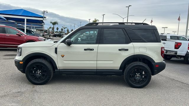 Used 2025 Ford Bronco Sport Badlands image 7