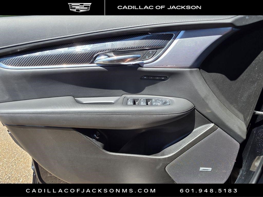 Certified 2024 Cadillac XT6 Sport AWD/4WD image 19