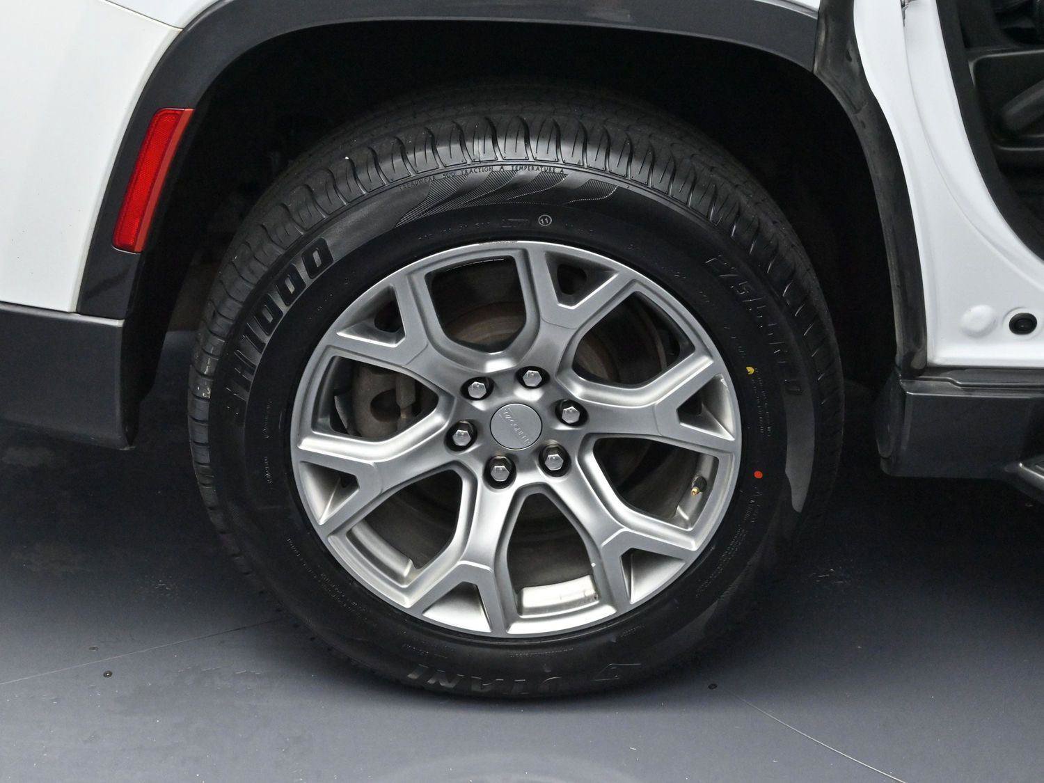 Used 2022 Jeep Wagoneer Series II image 36