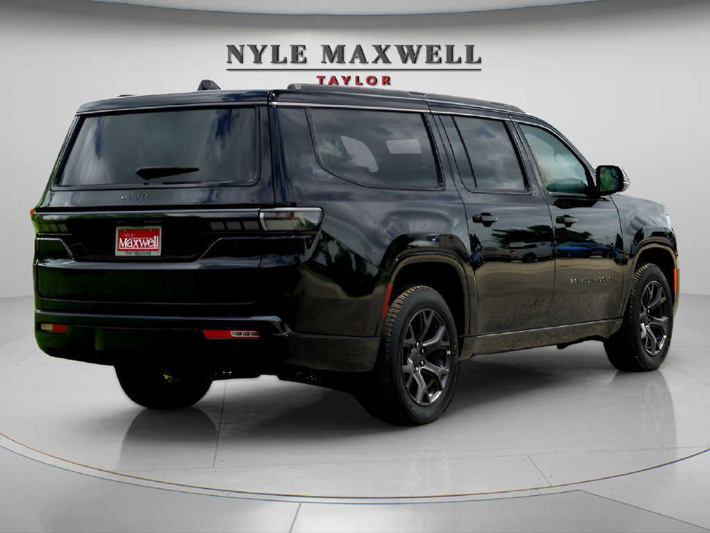 New 2026 Jeep Grand Wagoneer L Limited AWD/4WD image 5