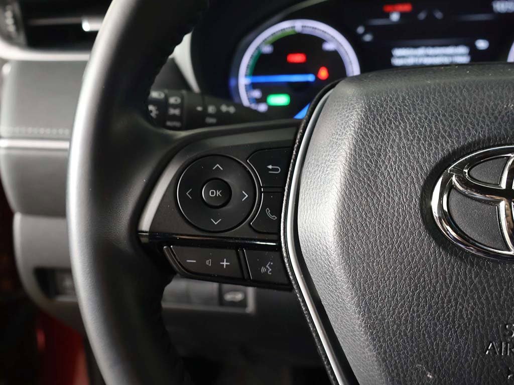 Used 2023 Toyota Venza Nightshade image 37