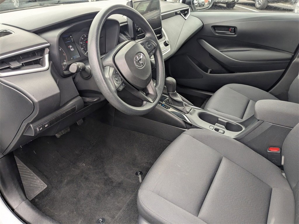 Used 2024 Toyota Corolla LE image 16