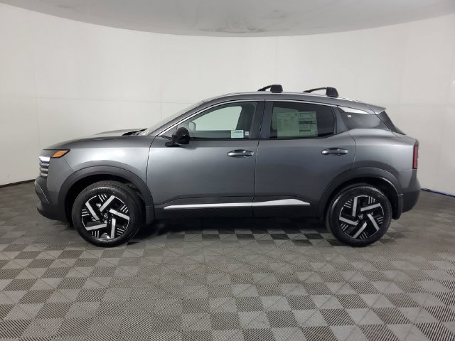 New 2026 Nissan Kicks SV w/ Cold Weather Package FWD image 5