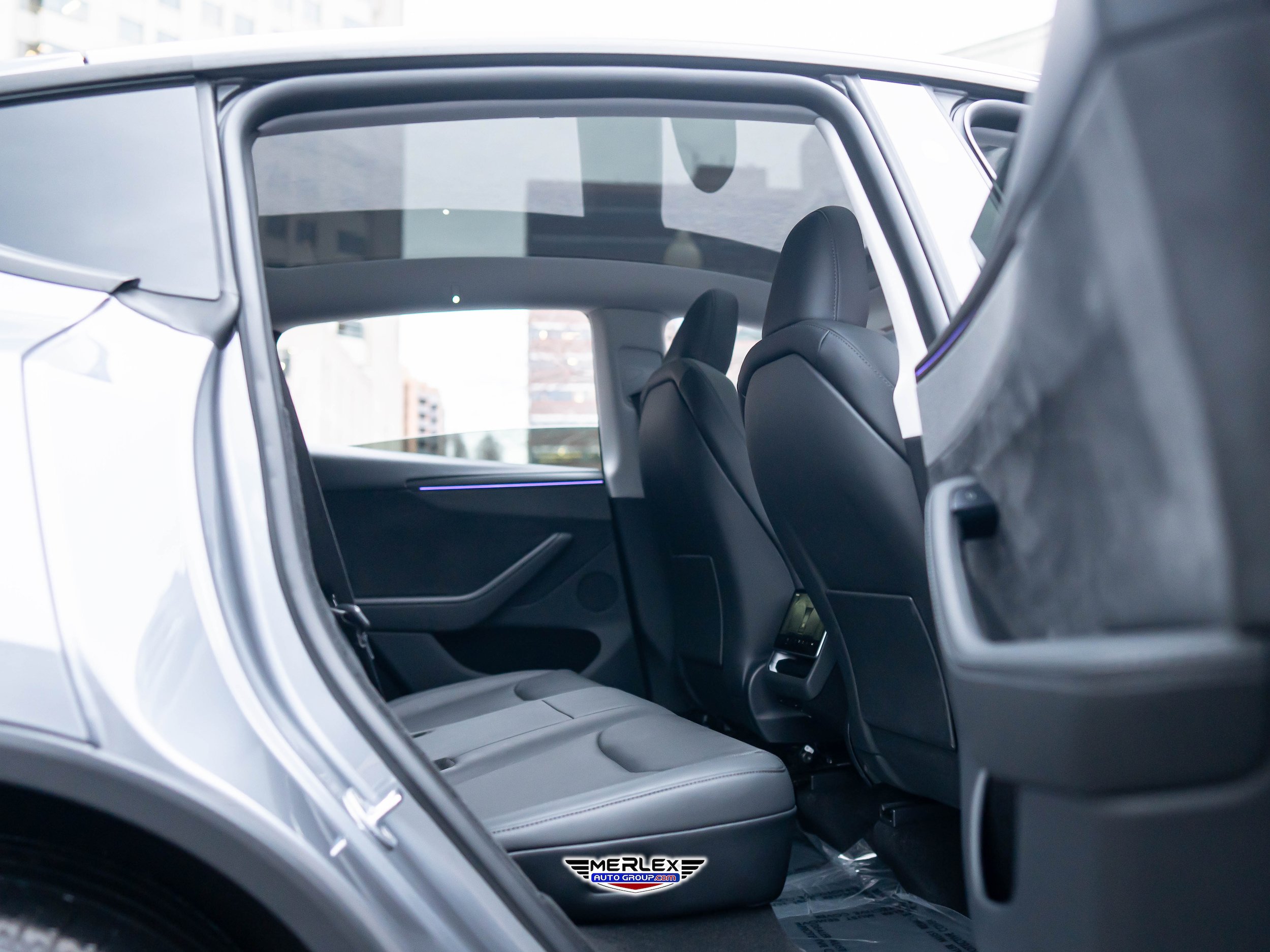Used 2026 Tesla Model Y Long Range RWD image 19
