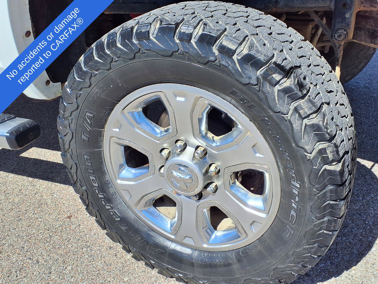 Used 2017 RAM 2500 Laramie w/ Convenience Group AWD/4WD image 8