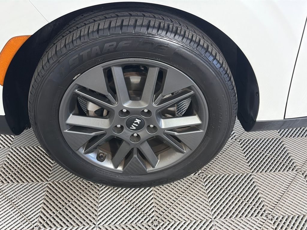 Used 2021 Kia Soul S FWD image 8