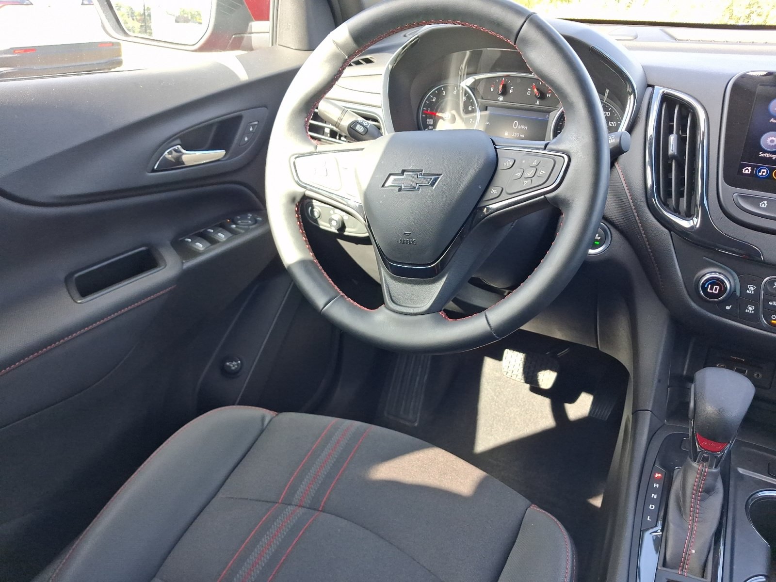Used 2024 Chevrolet Equinox RS AWD/4WD image 22