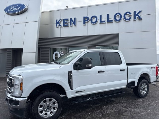 Used 2024 Ford F250 XLT image 2