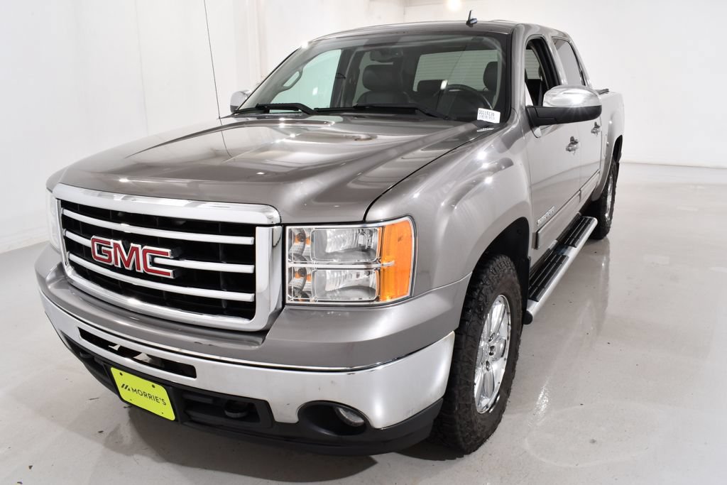 Used 2013 GMC Sierra 1500 SLT w/ SLT Convenience Package AWD/4WD image 2