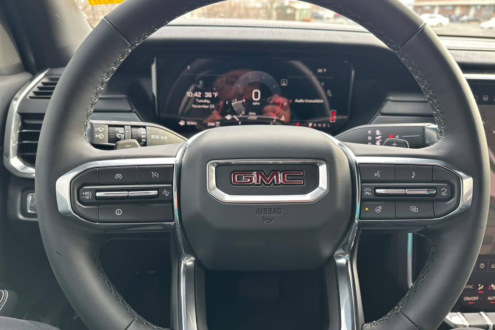 New 2026 GMC Acadia Elevation image 28